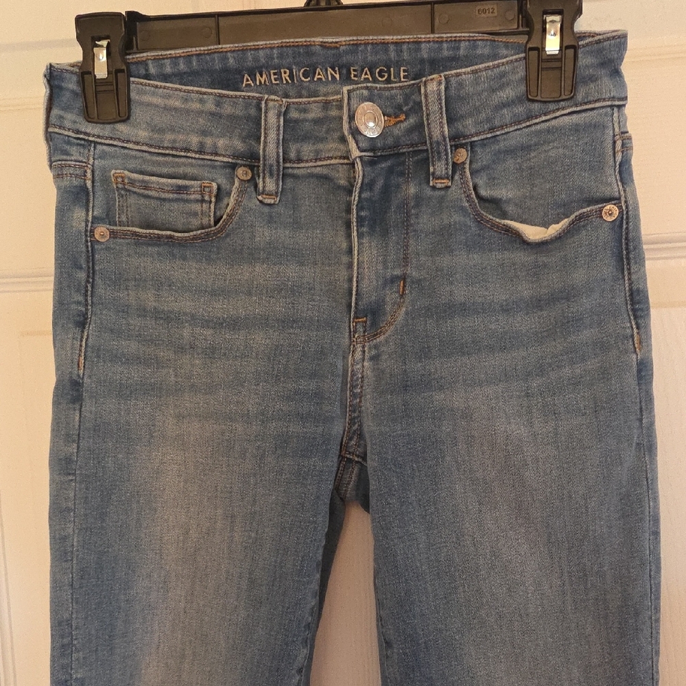 American Eagle Women's Blue Jeans, Size 2